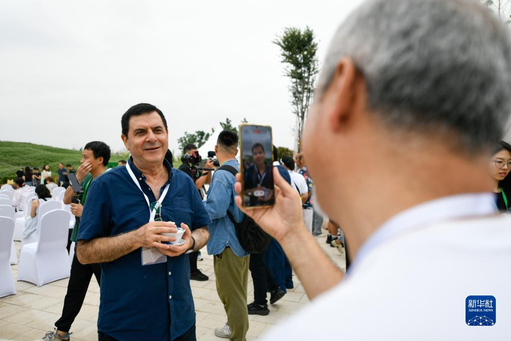 亿游俱乐部